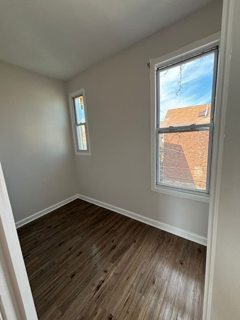 Chicago Apartment: 2143 S. Fairfield Ave