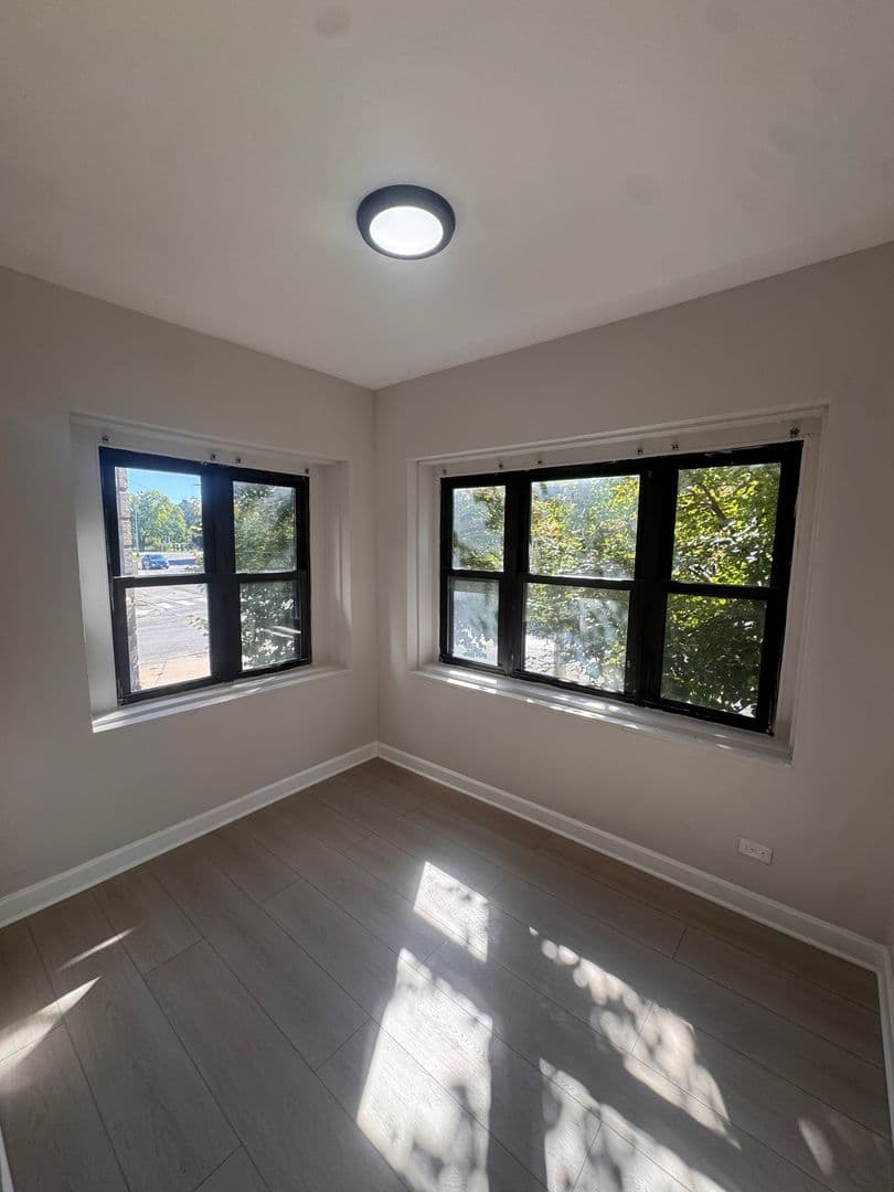 Chicago Apartment: 3100-08 W. Douglas Blvd & 1344 S. Albany Ave