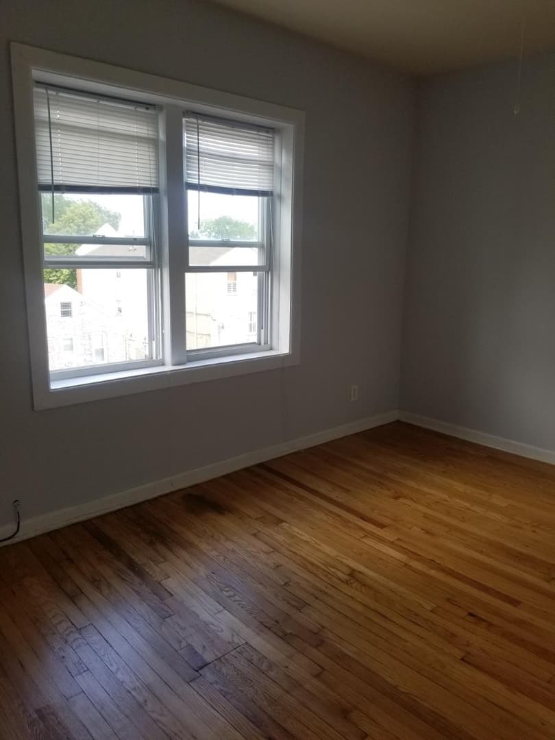 Chicago Apartment: 2917-21 W. 24th Blvd