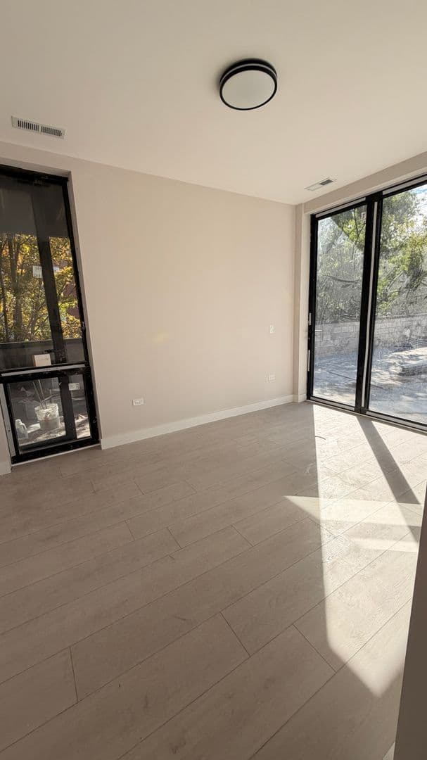 Chicago Apartment: 3001-03 W. Cermak Rd.