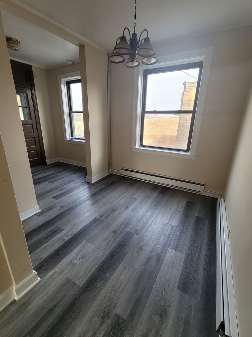 Chicago Apartment: 4425-31 N. Milwaukee Ave & 5055-65 W. Agatite Ave