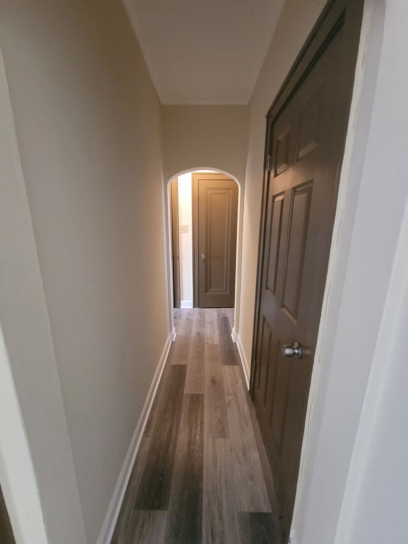 Chicago Apartment: 4425-31 N. Milwaukee Ave & 5055-65 W. Agatite Ave