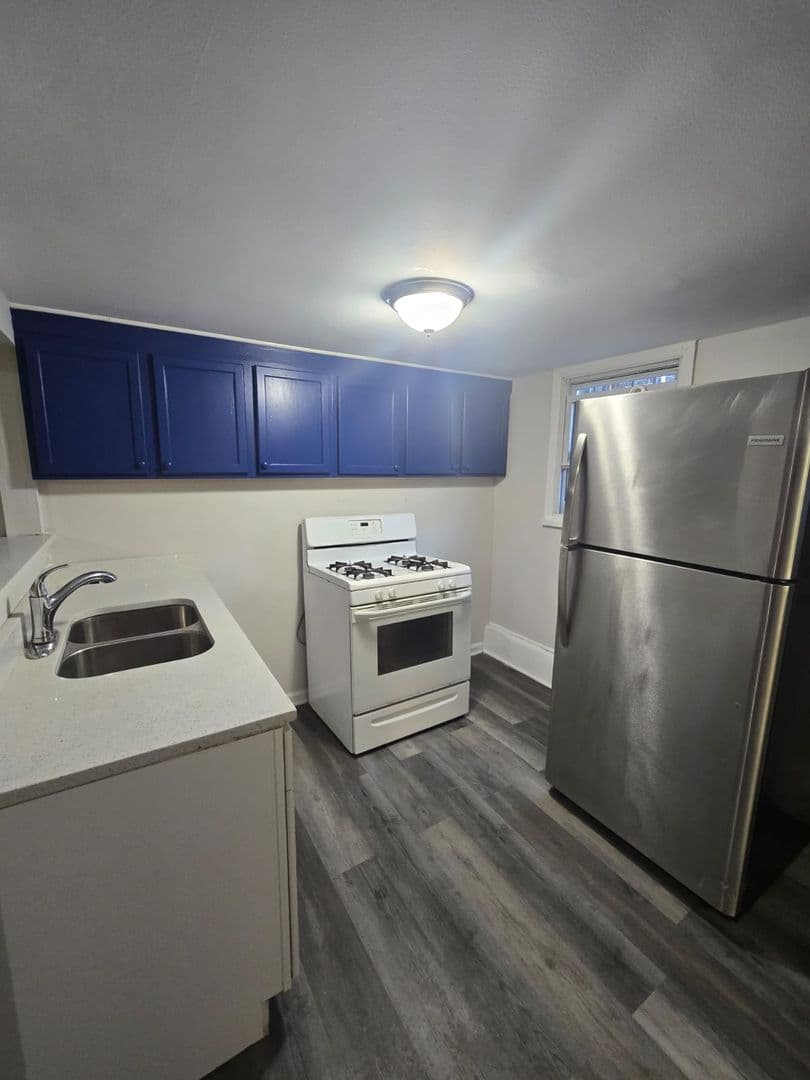 Chicago Apartment: 1631 S. California Ave