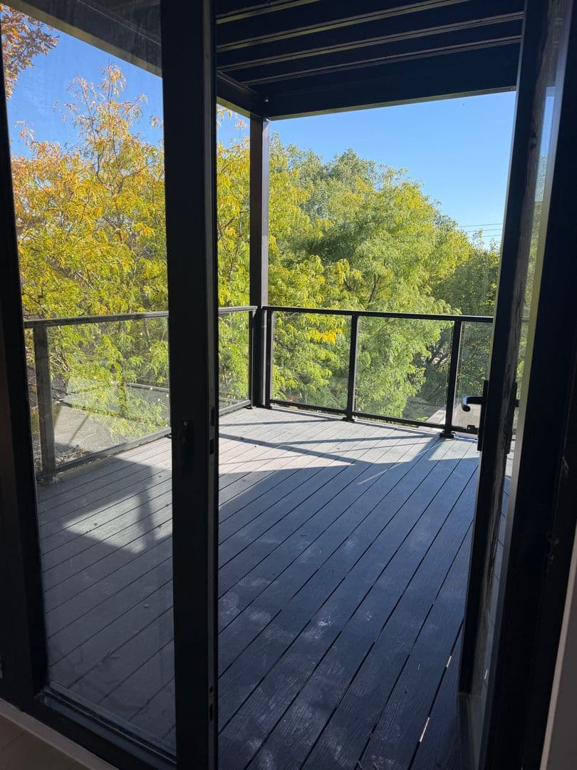 Chicago Apartment: 3001-03 W. Cermak Rd.