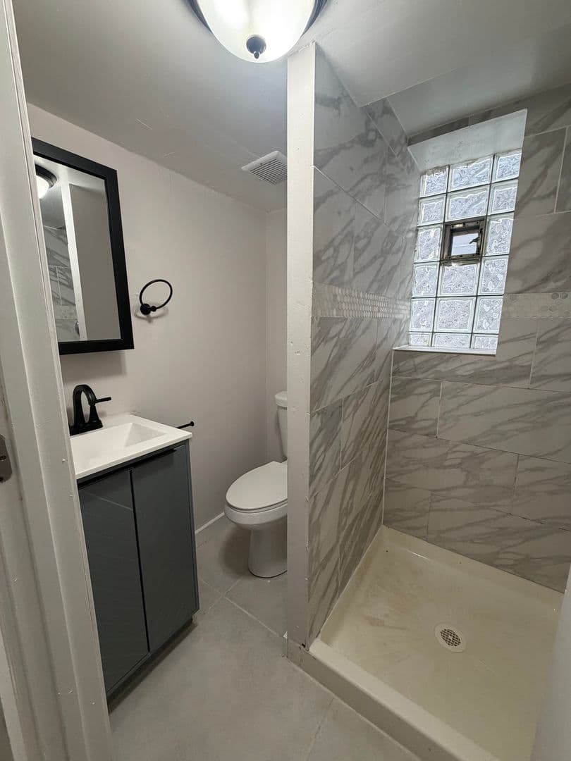 Chicago Apartment: 2228 S. Sawyer