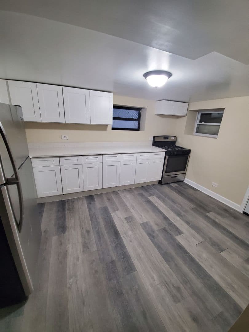 Chicago Apartment: 3245 W. 23rd St