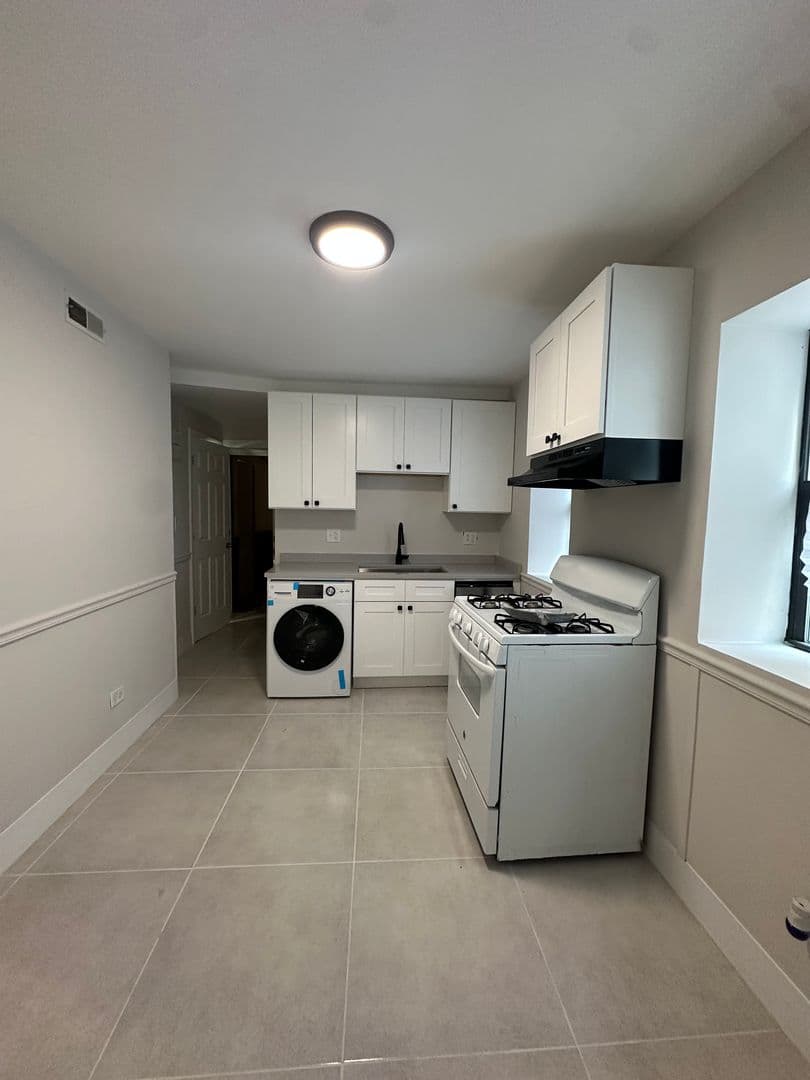 Chicago Apartment: 2228 S. Sawyer