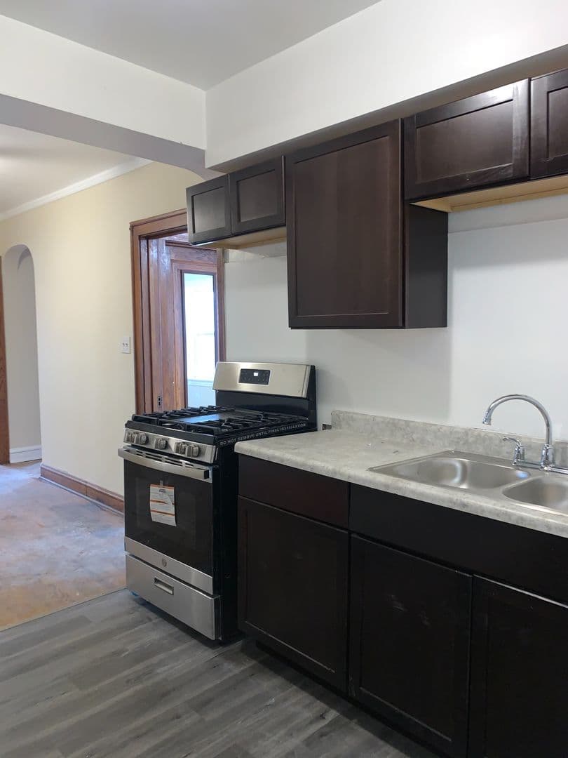Chicago Apartment: 2900-04 N. Laramie Ave.