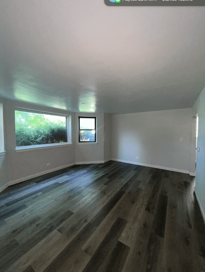 Chicago Apartment: 5718 N. Mozart St.