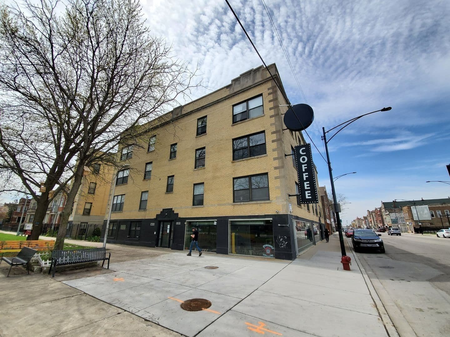 Chicago Apartment: 2200-2210 S. Marshall Blvd