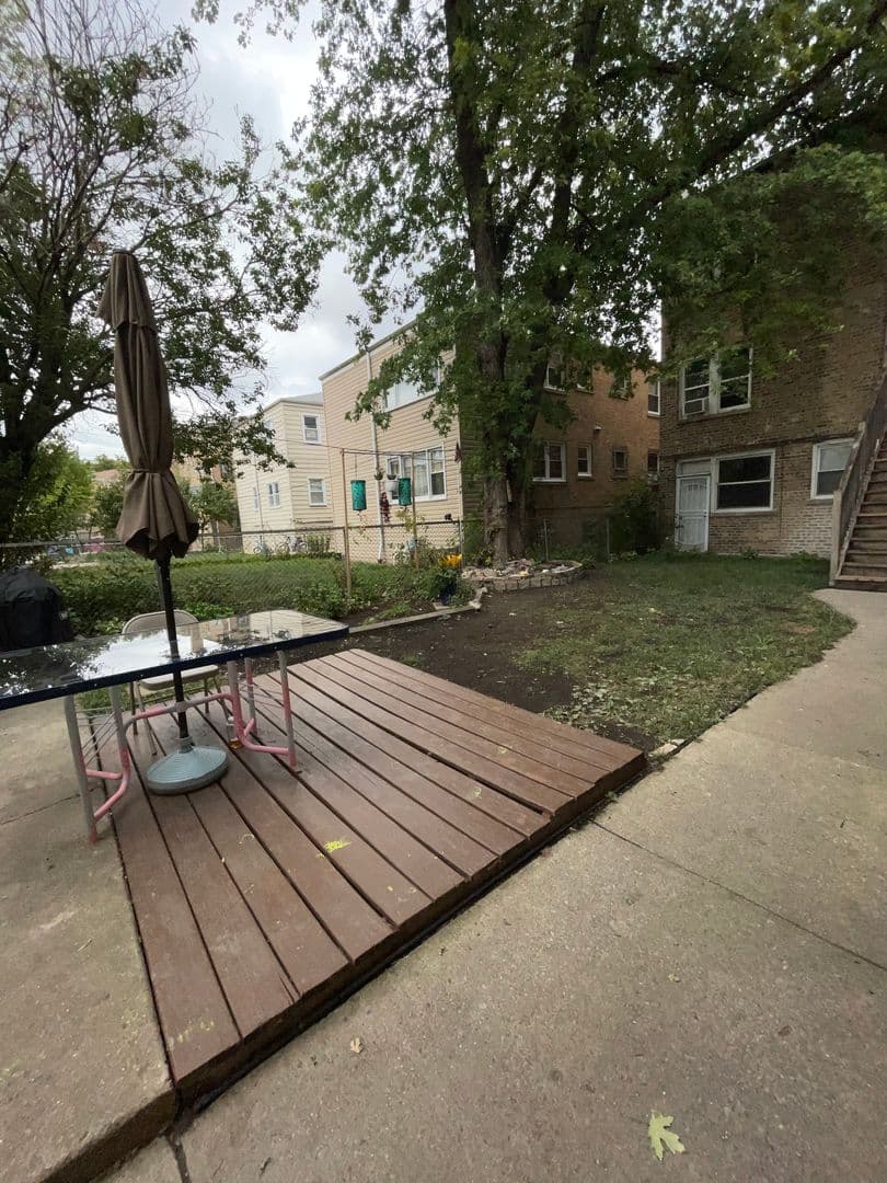 Chicago Apartment: 2900-04 N. Laramie Ave.