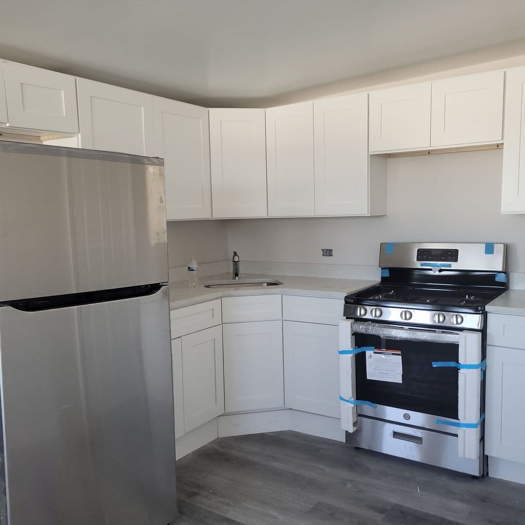 Chicago Apartment: 3004-3006 S. Archer Ave