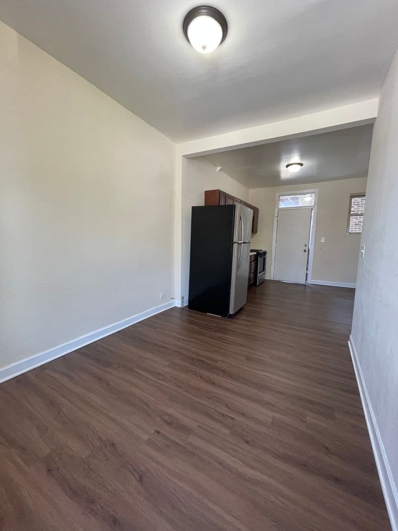 Chicago Apartment: 3001-09 W. 19th St