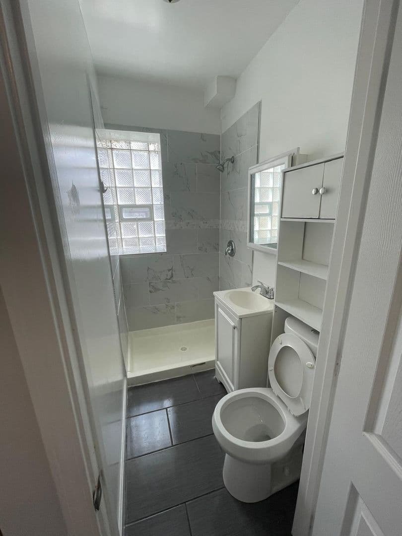 Chicago Apartment: 3245 W. 23rd St