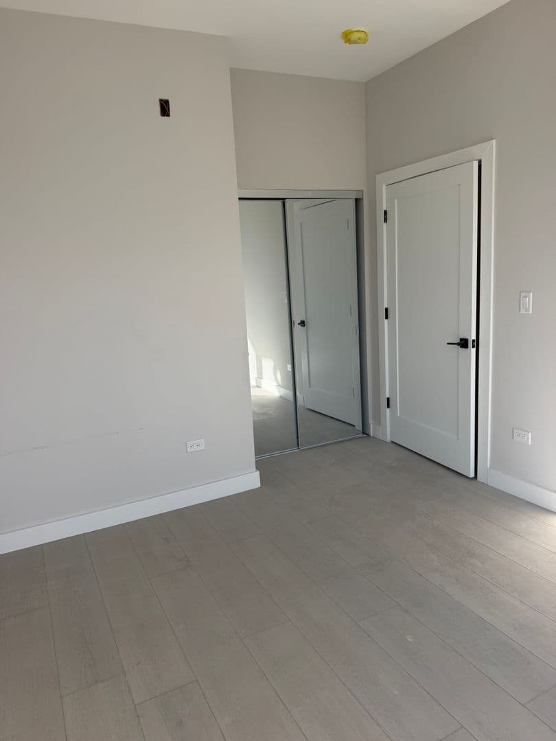 Chicago Apartment: 3001-03 W. Cermak Rd.