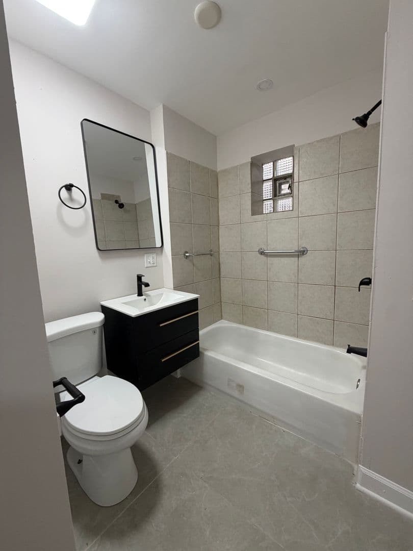 Chicago Apartment: 3100-08 W. Douglas Blvd & 1344 S. Albany Ave