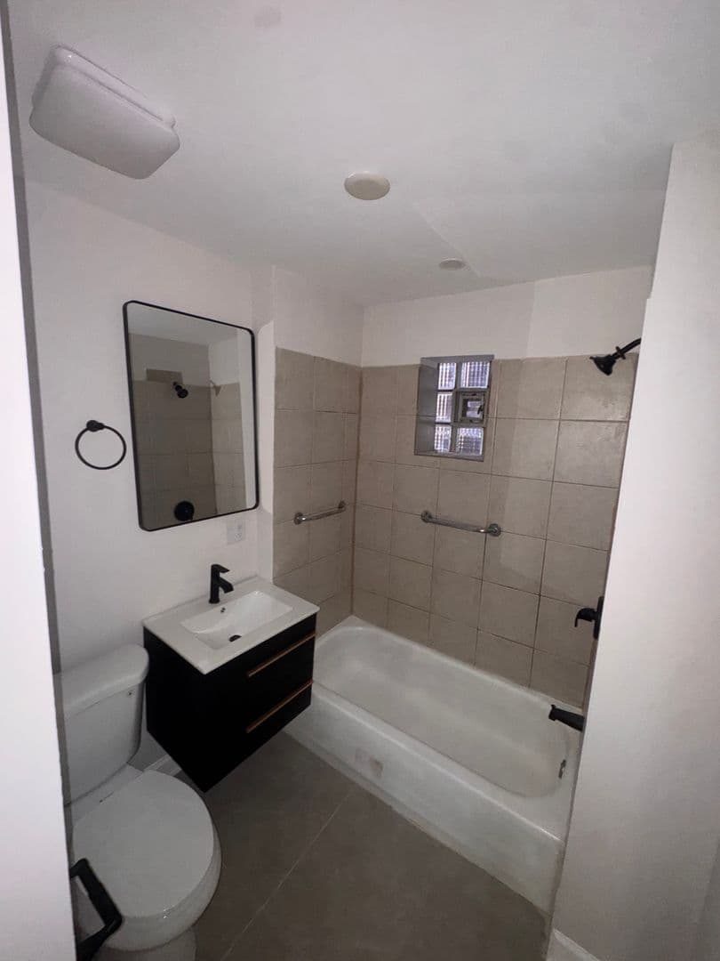 Chicago Apartment: 3100-08 W. Douglas Blvd & 1344 S. Albany Ave