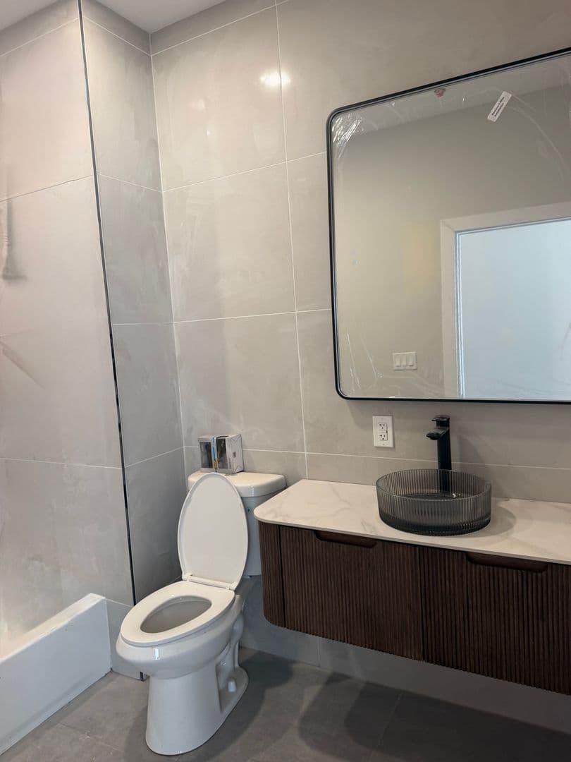 Chicago Apartment: 3001-03 W. Cermak Rd.