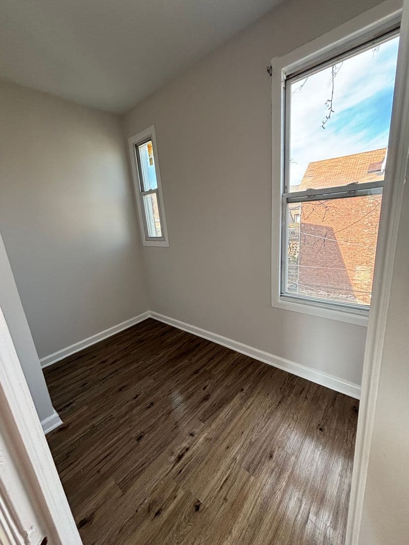 Chicago Apartment: 2143 S. Fairfield Ave