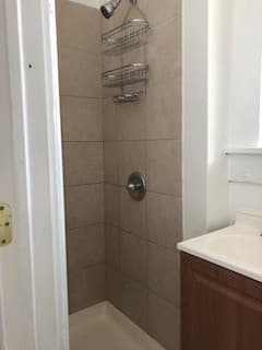 Chicago Apartment: 2003 W. Cermak Rd