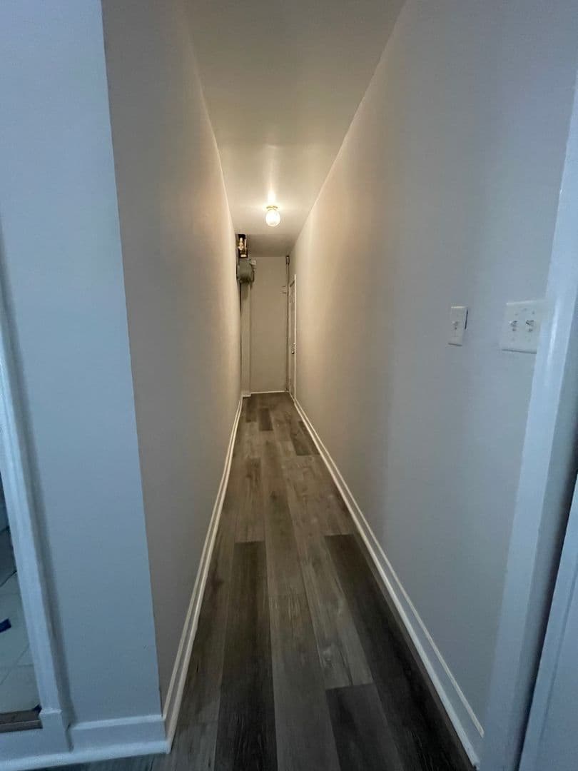 Chicago Apartment: 3215 W. Cermak Rd