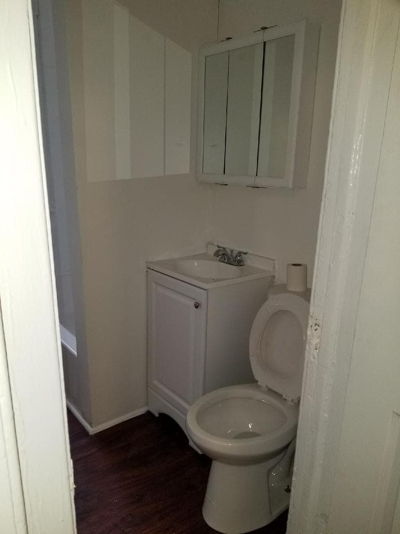 Chicago Apartment: 6243 S. Ashland Ave.