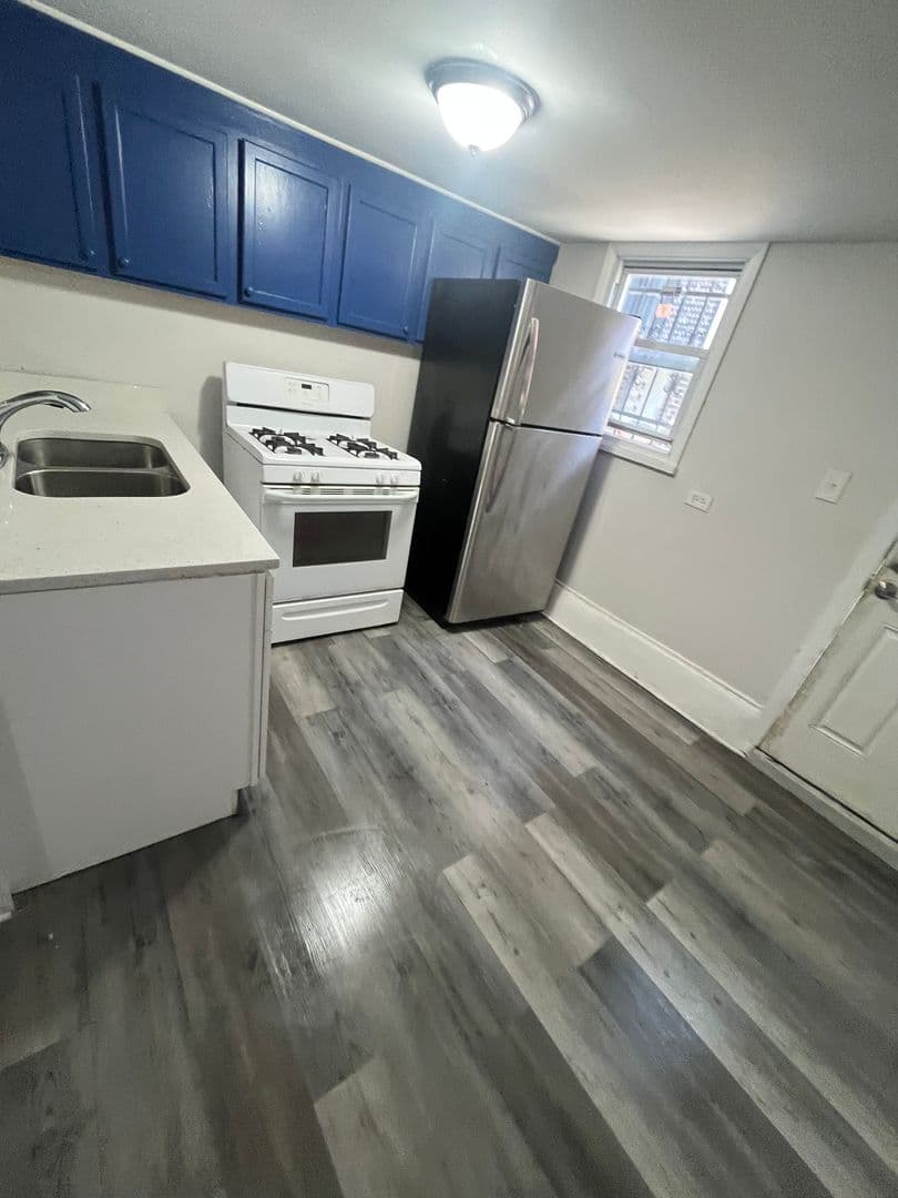 Chicago Apartment: 1631 S. California Ave