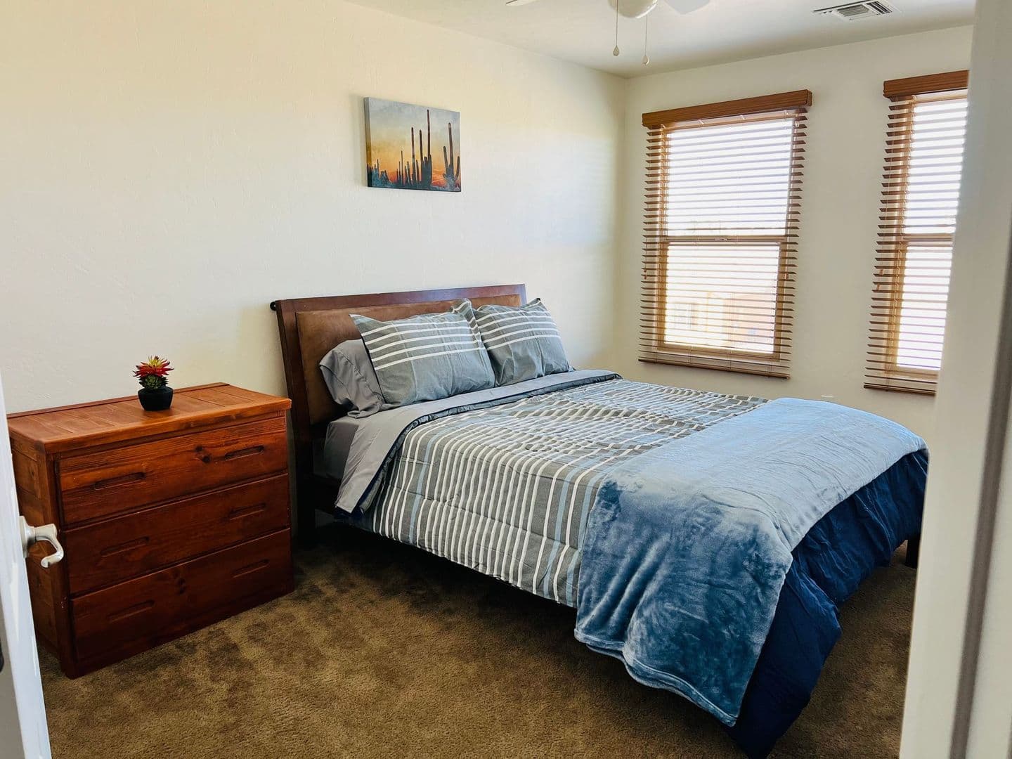 Sierra Vista House: 2090 Cascadia Dr