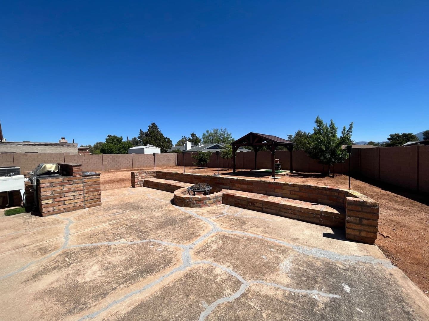 Sierra Vista House: 1964 Sonoita Drive
