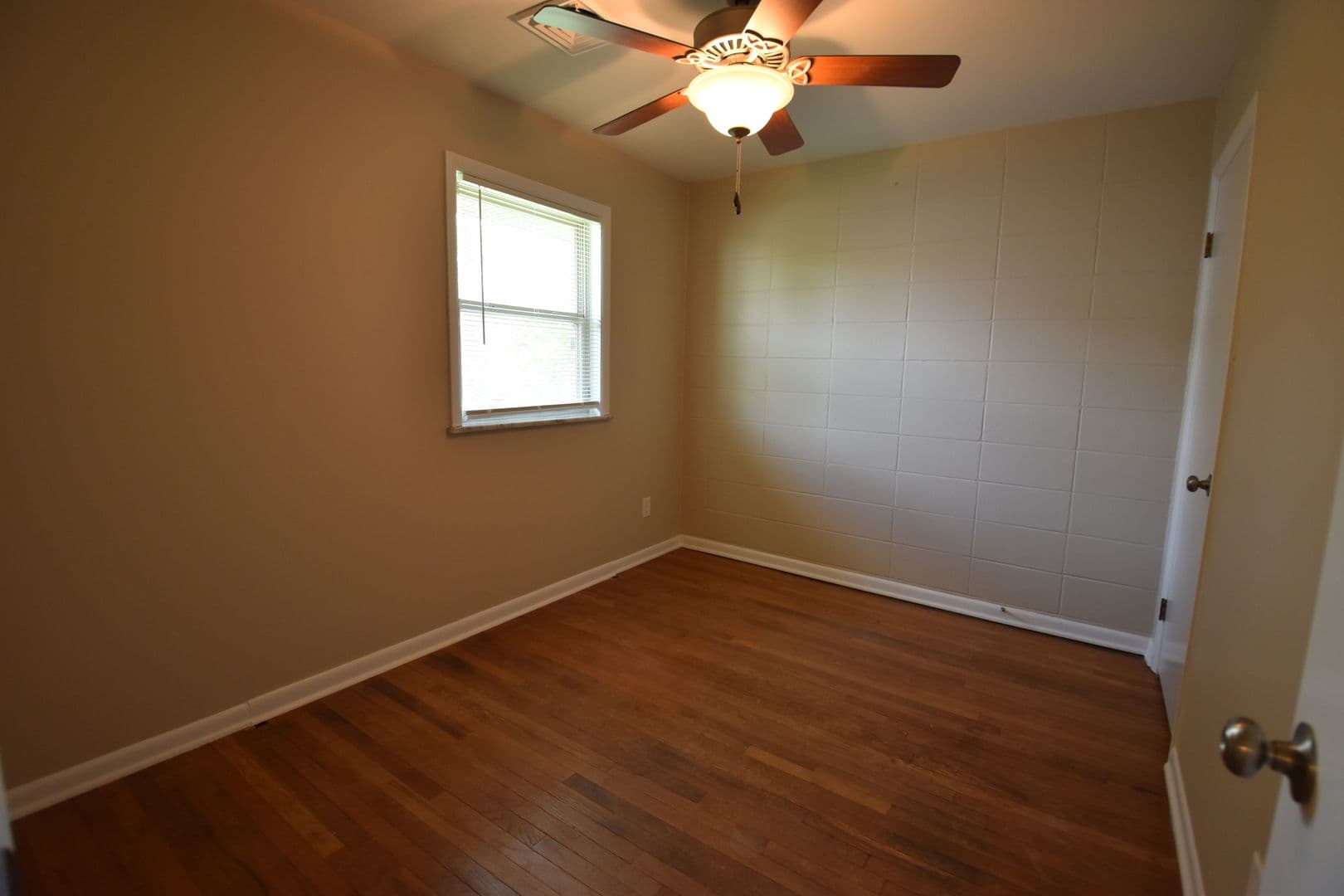Greenfield Apartment: 145 N Spring St