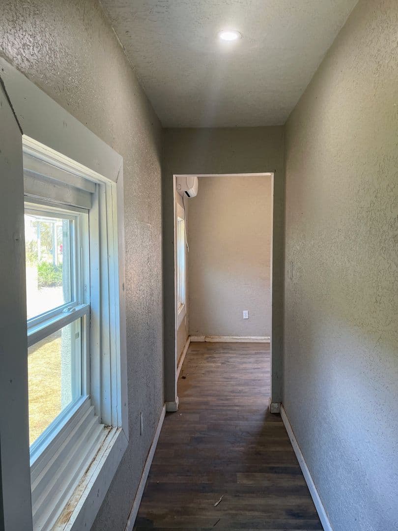 Big Spring House: 4207 Walnut Street - Unit B