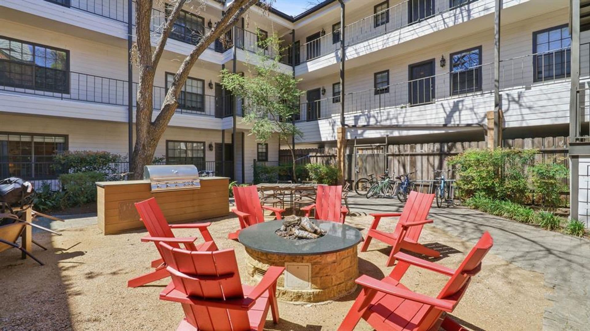 Austin Condo: 203 E 31st St., #102