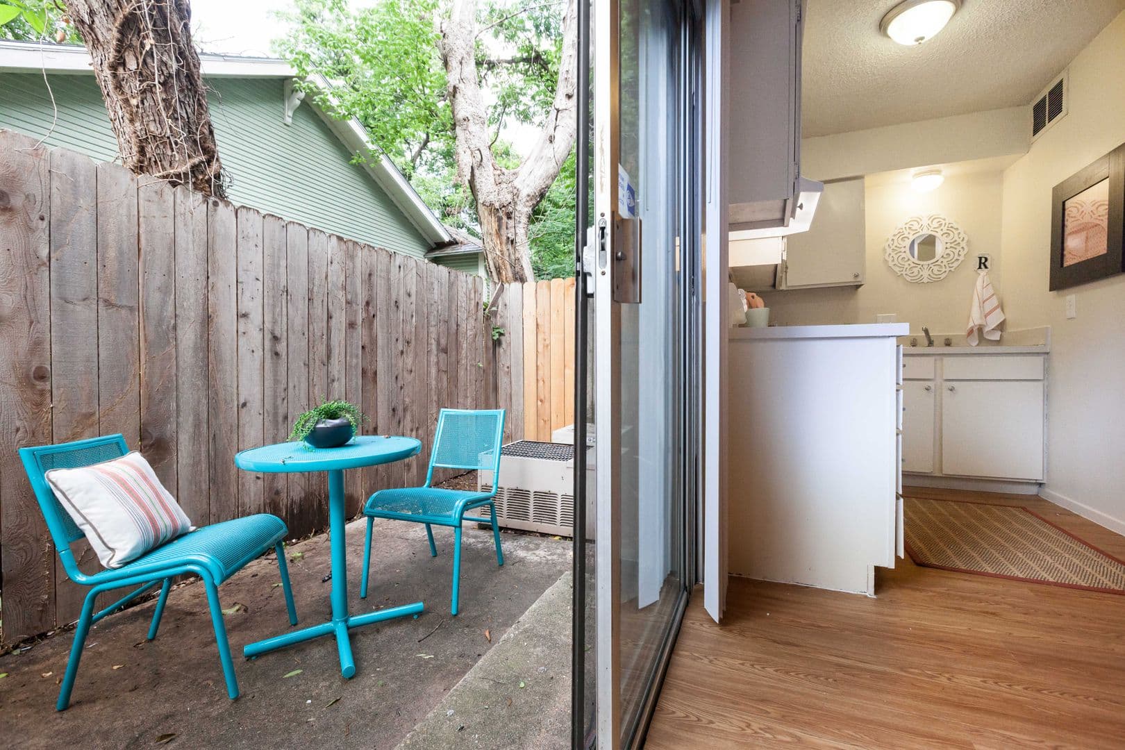 Austin Apartment: 4209 Avenue B