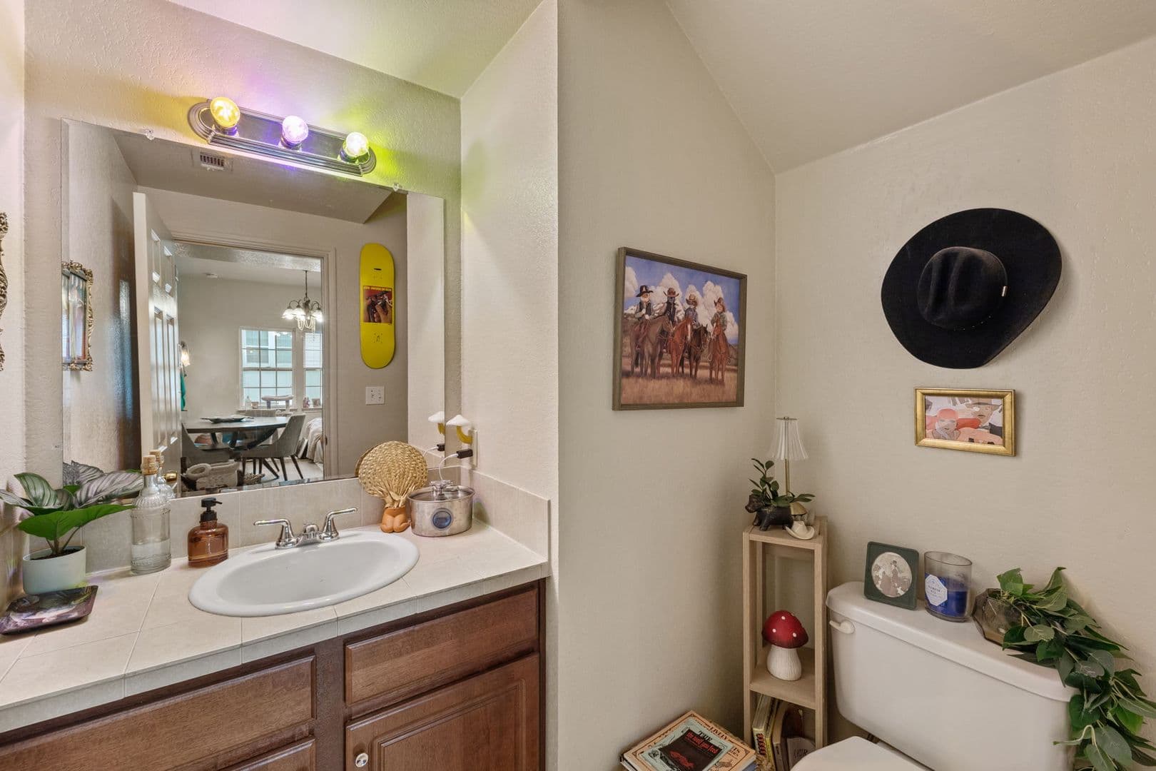 Austin Apartment: 2115 E 18th Street
