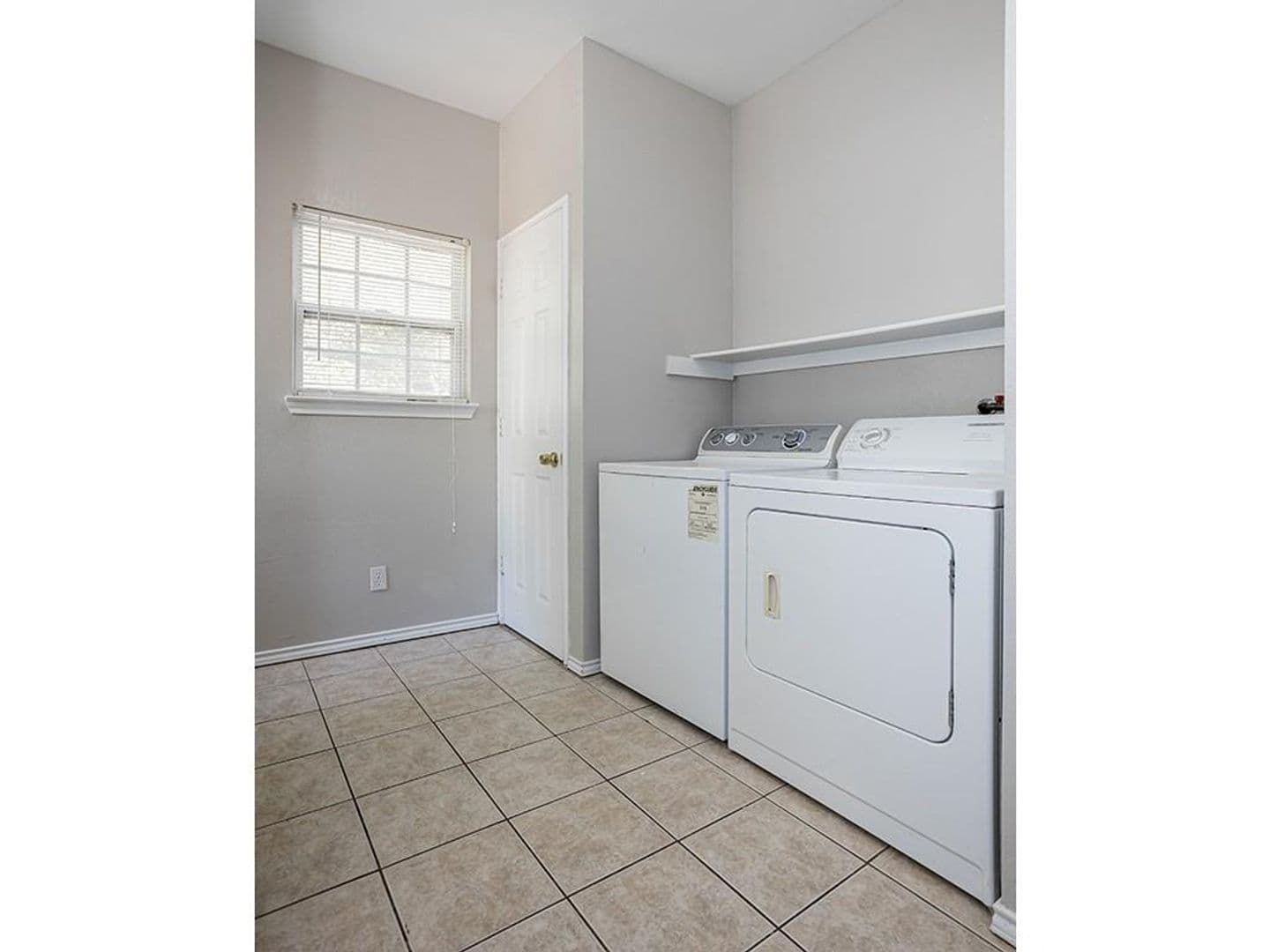 Austin Apartment: 2115 E 18th Street