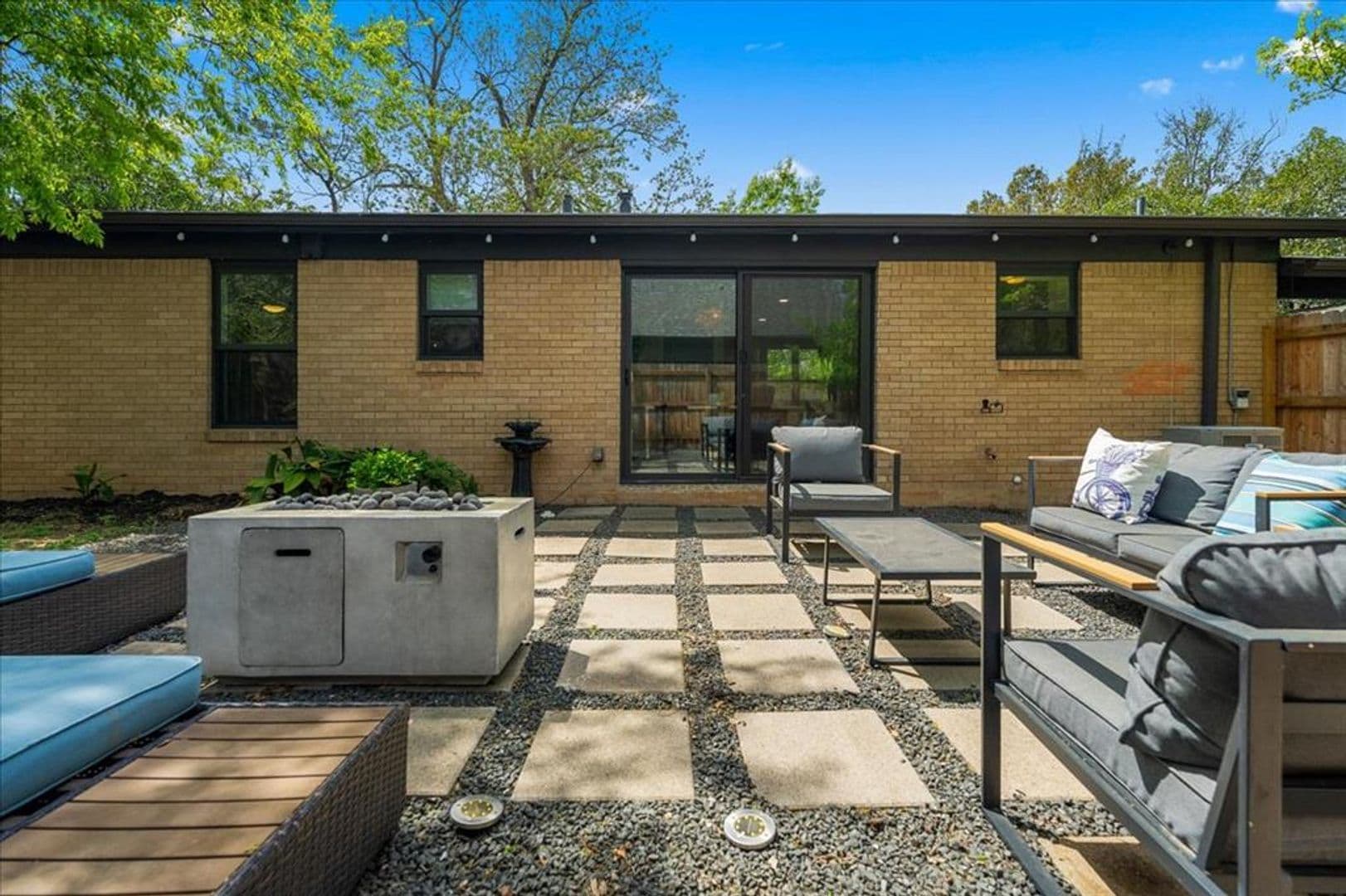 Austin Apartment: 1808 Forest Hill Dr.