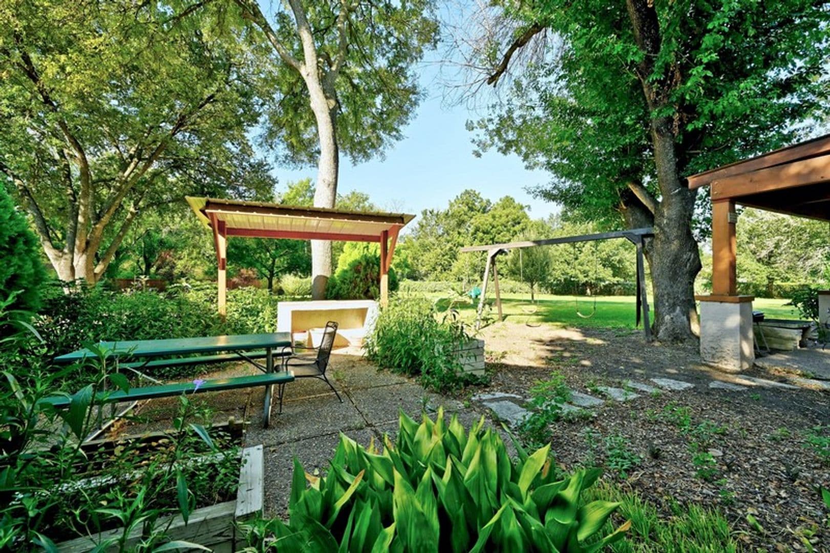Austin Apartment: 711 Eberhart Lane