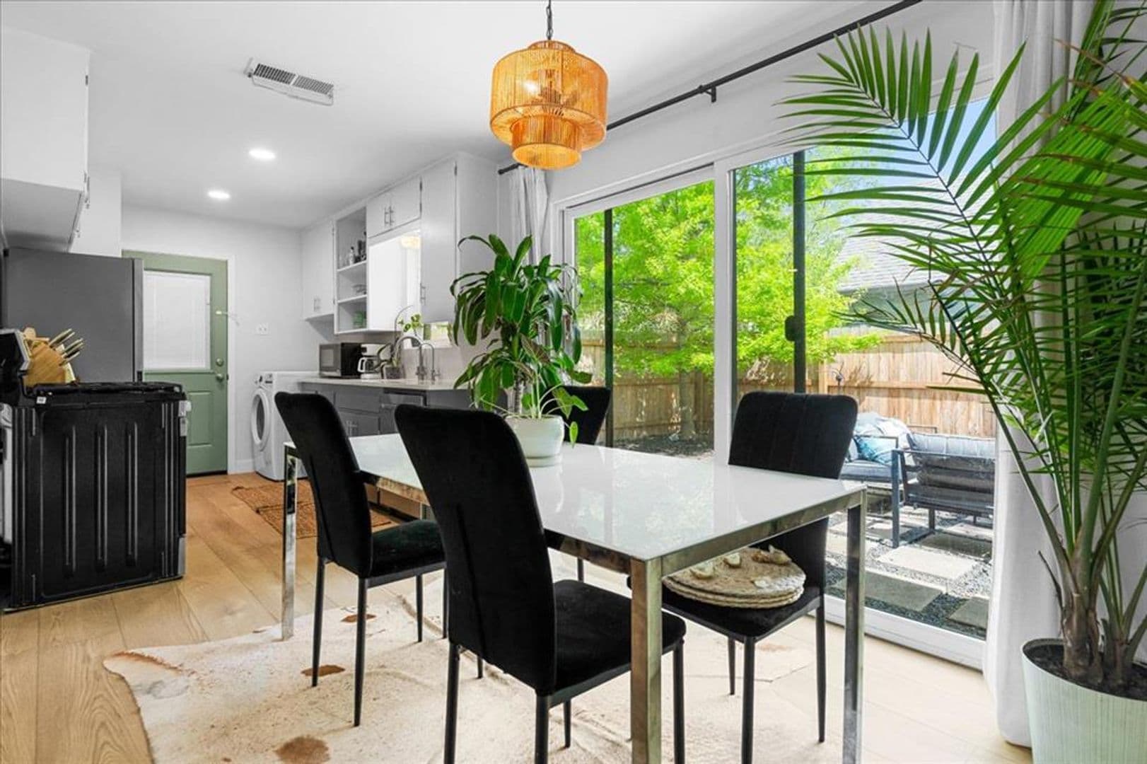 Austin Apartment: 1808 Forest Hill Dr.