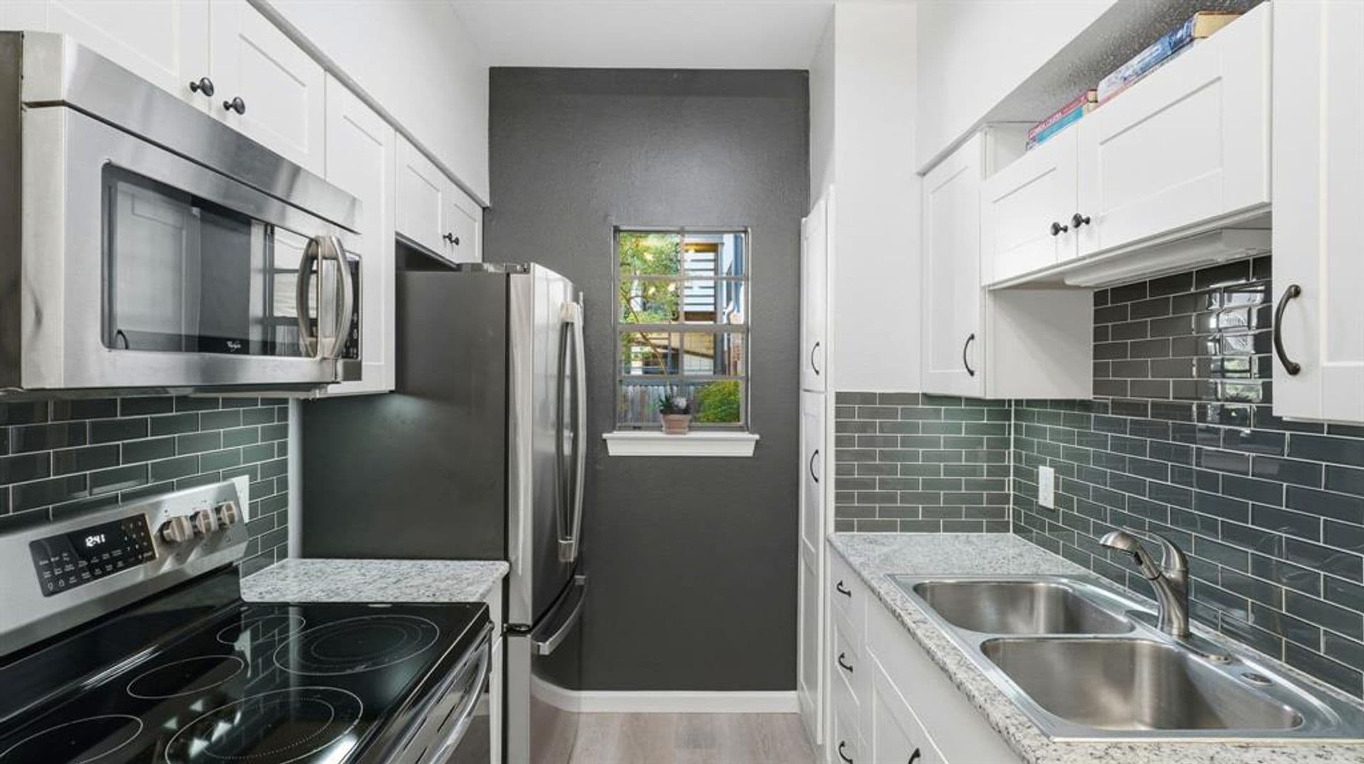 Austin Condo: 203 E 31st St., #102
