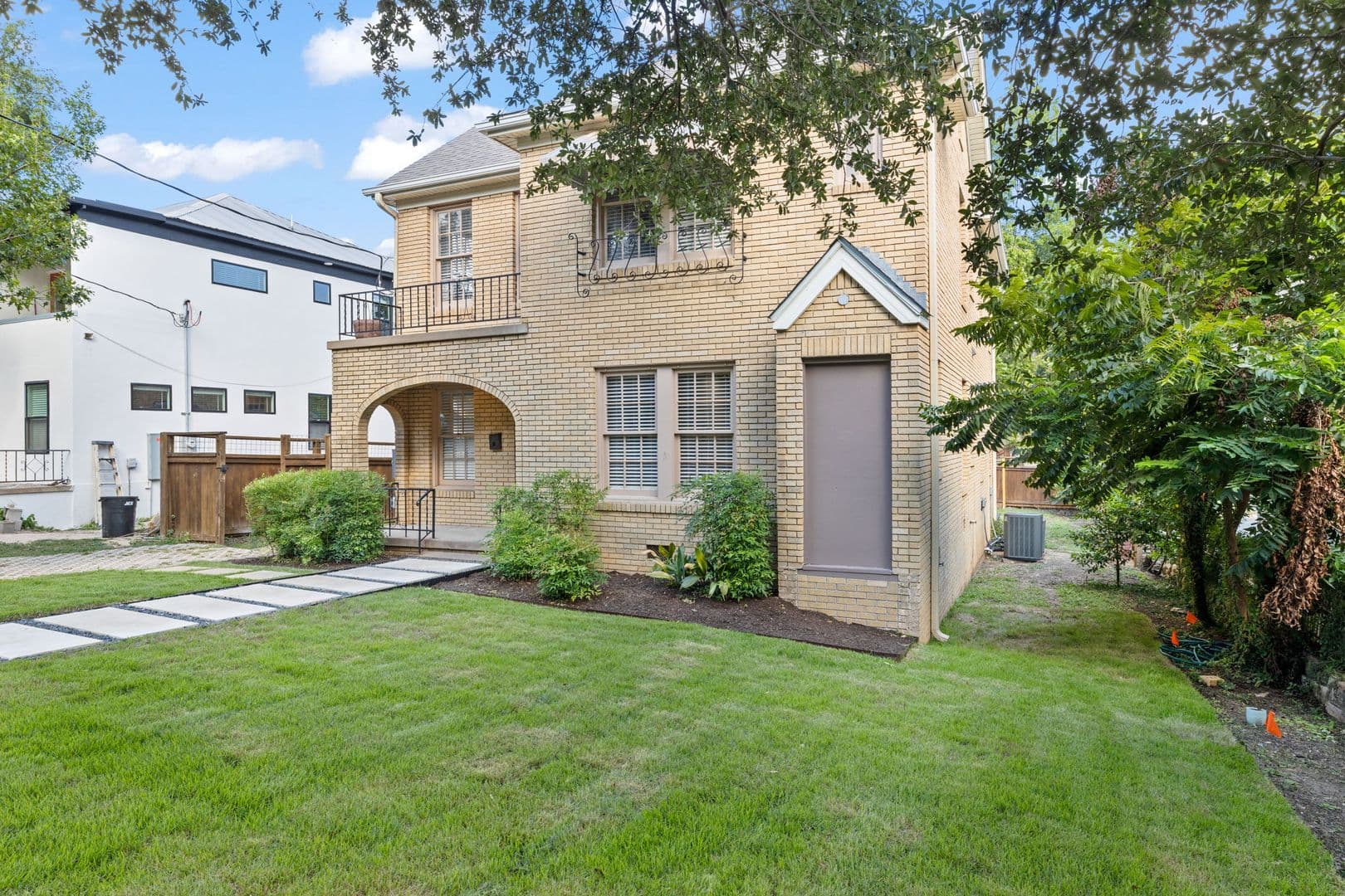 Austin House: 3209 Liberty Street