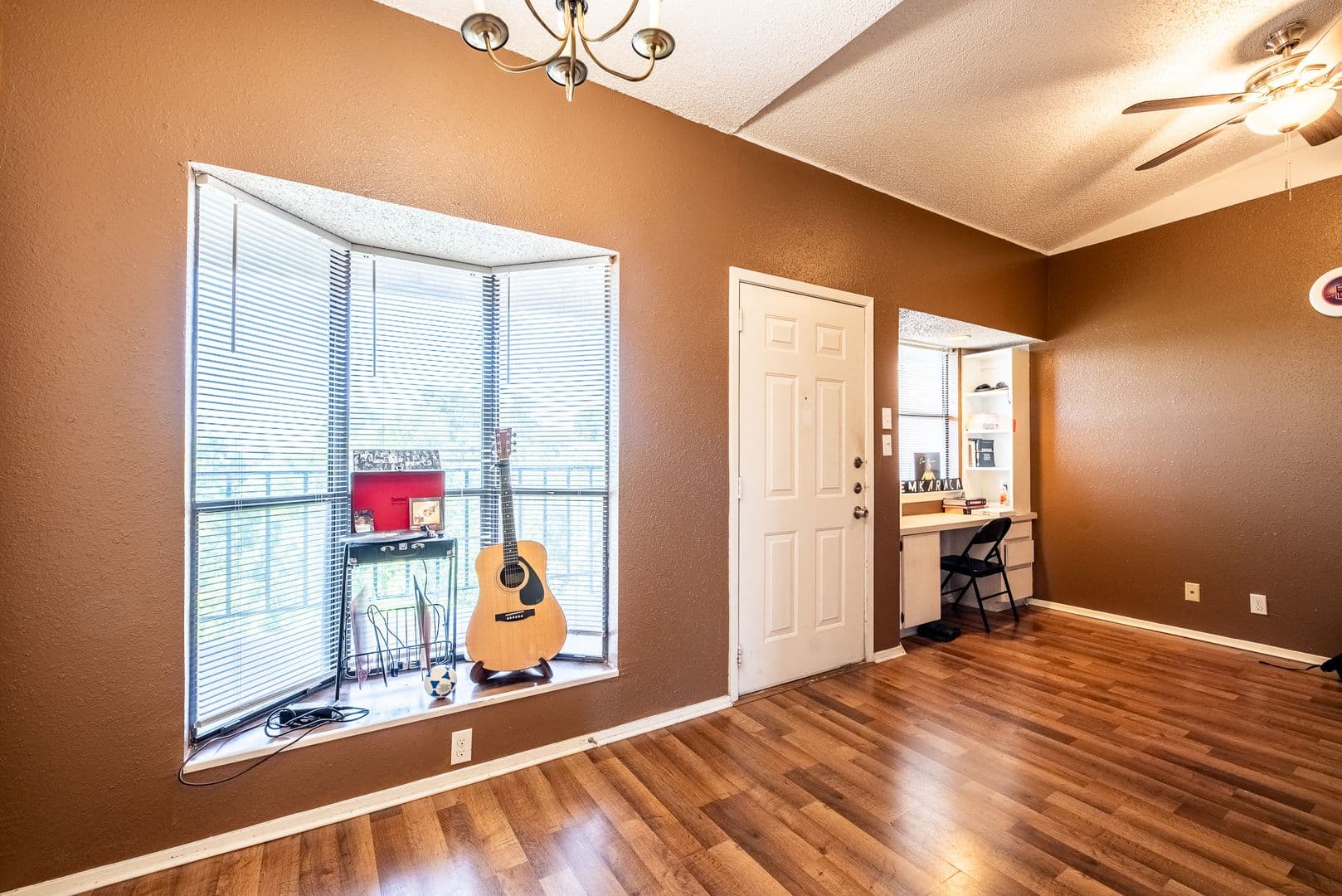 Austin Condo: 3316 Guadalupe St., #305