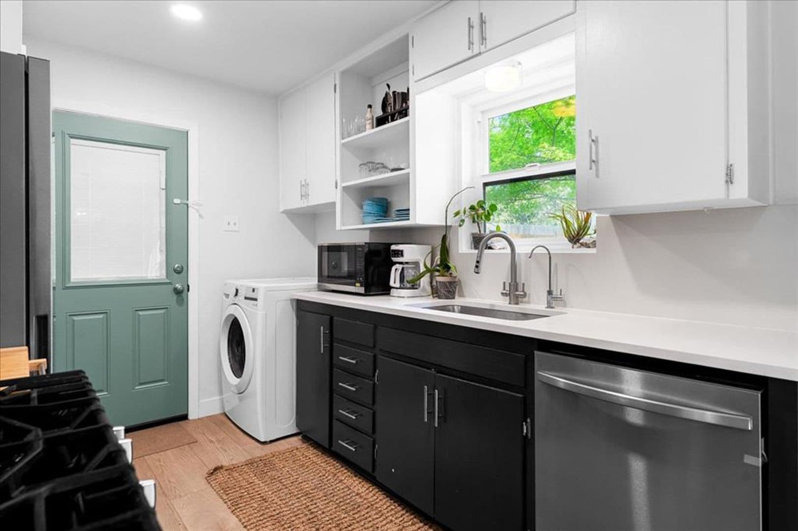 Austin Apartment: 1808 Forest Hill Dr.