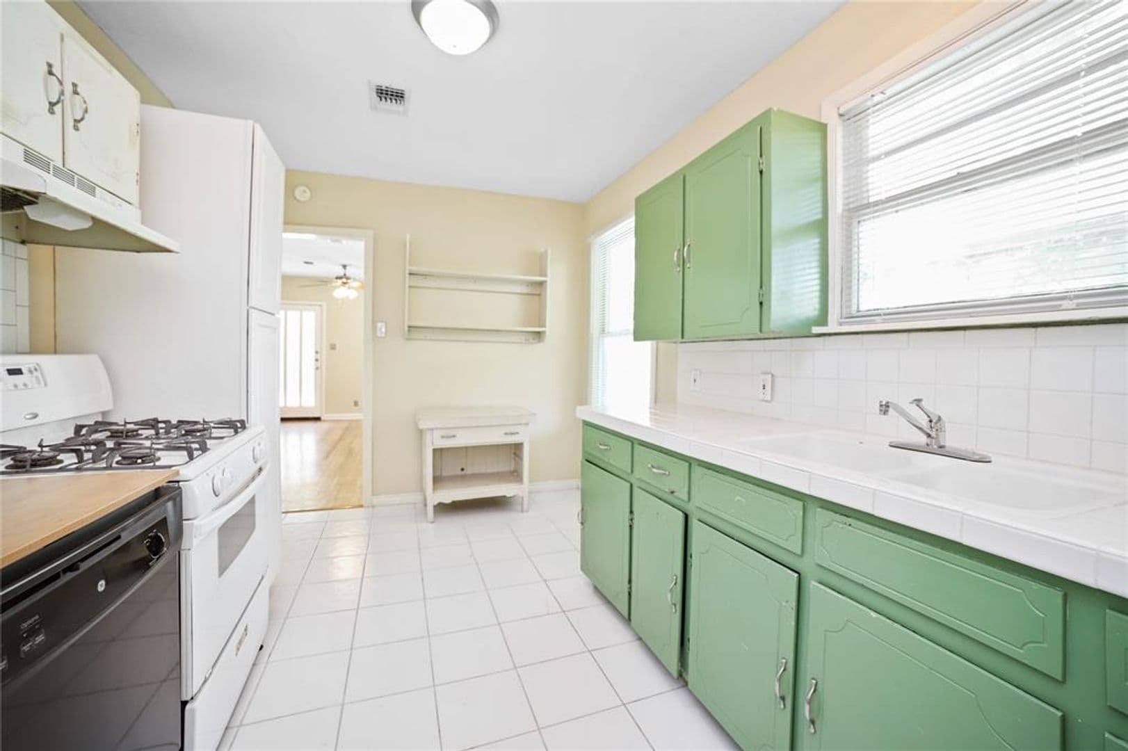 Austin House: 310 Franklin Blvd