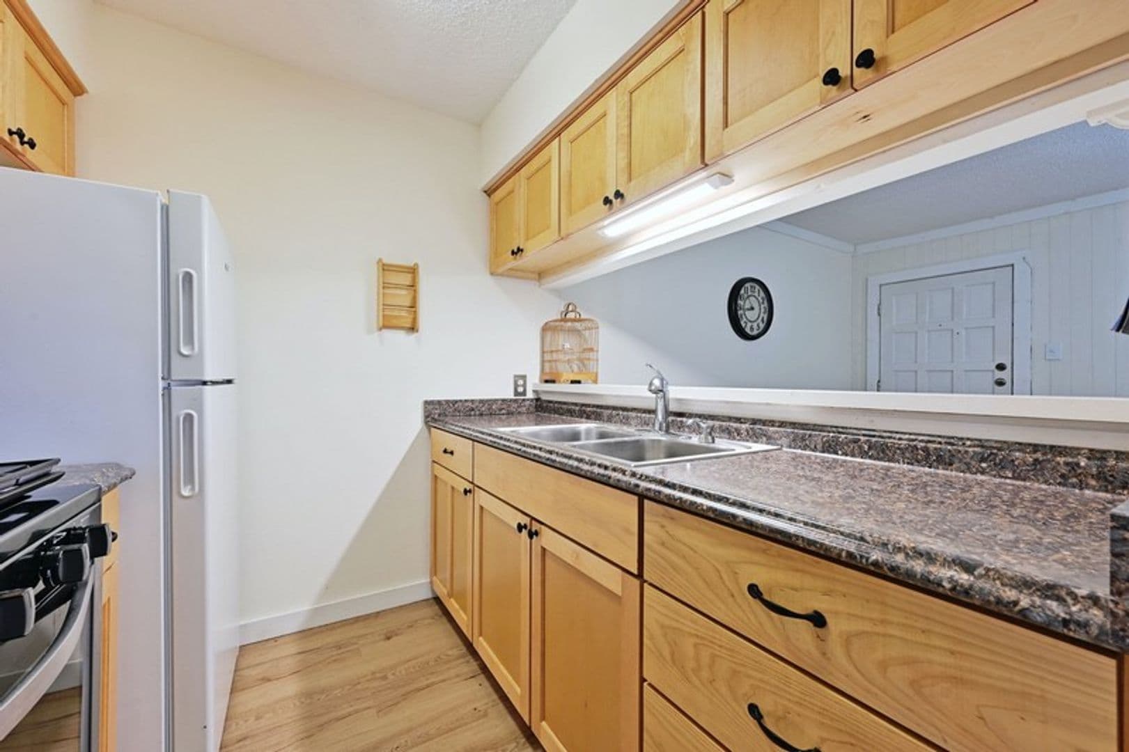 Austin Apartment: 711 Eberhart Lane