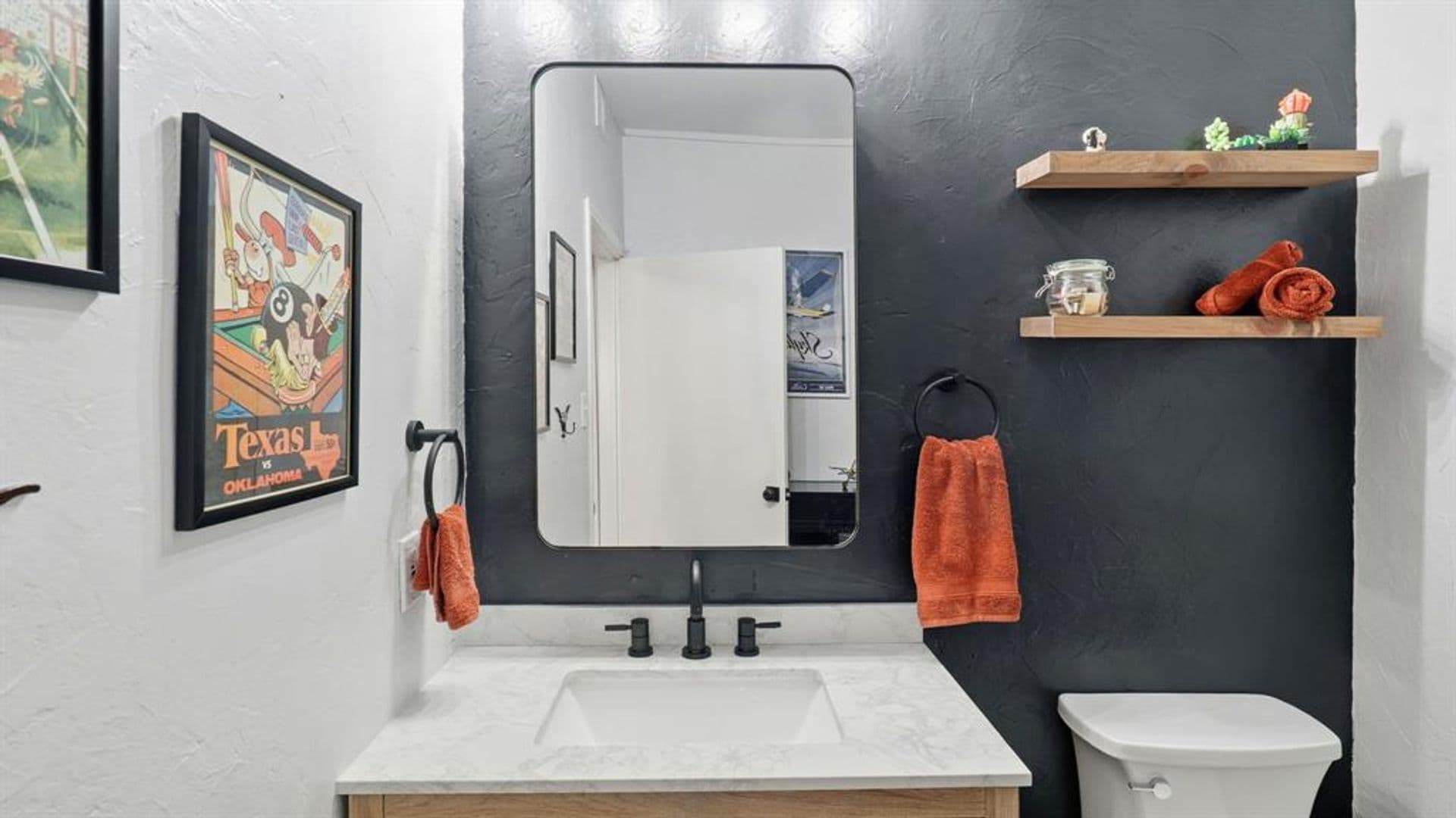 Austin Condo: 203 E 31st St., #102