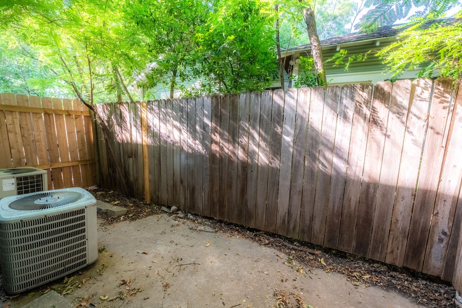 Austin Apartment: 4209 Avenue B
