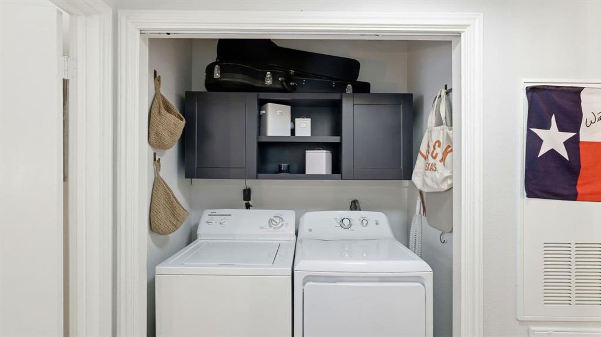 Austin Condo: 203 E 31st St., #102