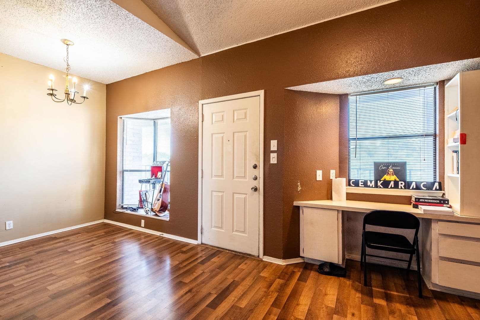 Austin Condo: 3316 Guadalupe St., #305