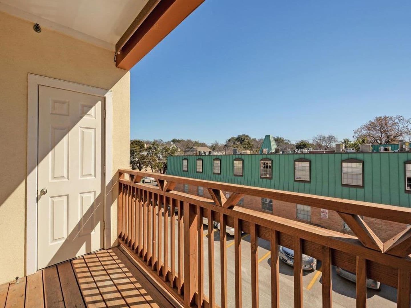 Austin Apartment: 305 E 31st St #5