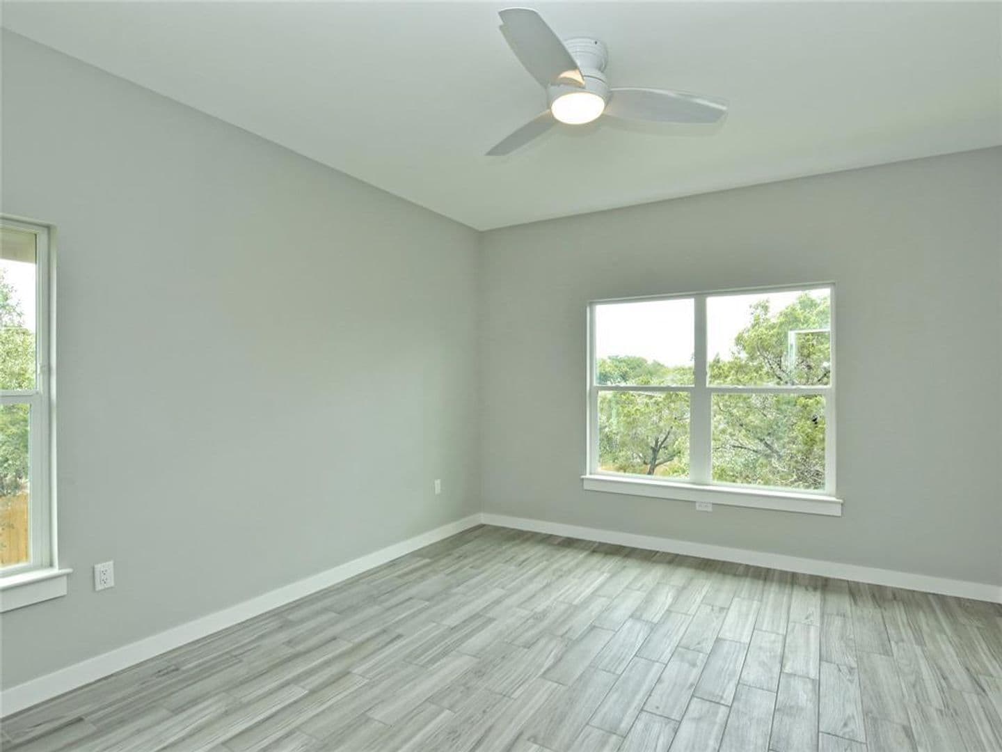 Austin Apartment: 100 Blue Ridge Trail